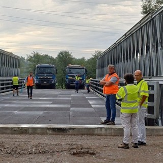 A Venaria riapre il ponte (provvisorio) Bailey sul torrente Ceronda