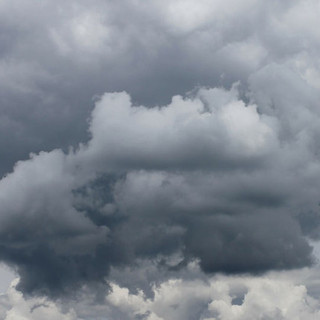 Meteo: nuvole, grigio e qualche pioggia nel fine settimana sul Torinese