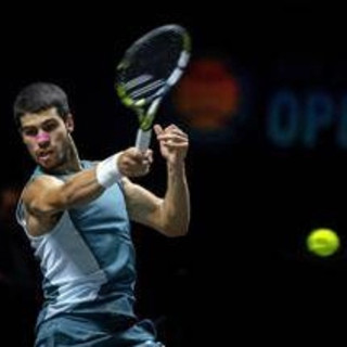 Alcaraz vince l'Atp 500 di Rotterdam: battuto De Minaur in finale