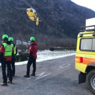 Bergamo, speleologa infortunata intrappolata in grotta Bueno Fonteno: soccorsi in azione