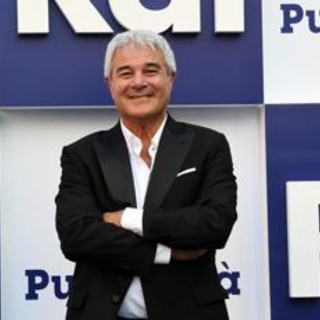 Pino Insegno querela Open e altre testate: &quot;Contro di me campagna per colpire Meloni&quot;