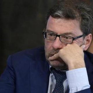 Manovra, Giorgetti: &quot;Pensioni medio basse totalmente tutelate per recupero inflazione&quot;